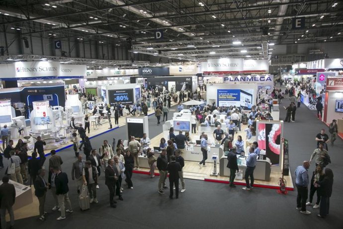 EXPODENTAL 2026 refuerza su proyección internacional al reunir a más de 30.000 profesionales.