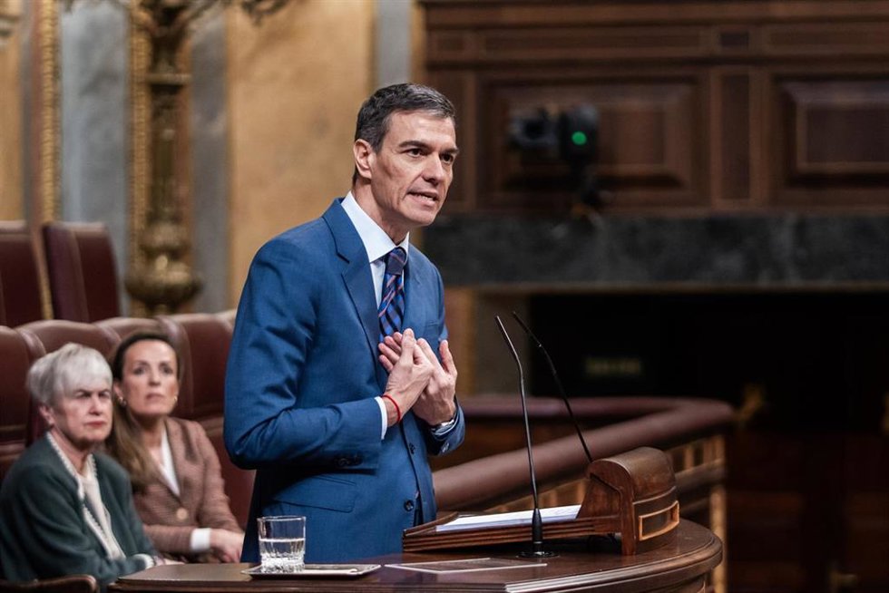 El presidente del Gobierno,  Pedro Sánchez, durante una sesión de control al Gobierno, en el Congreso, a 25 de marzo de 2026, en Madrid (España). 