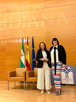 Las profesoras de la Universidad de Málaga (UMA) Josefa Cano y Paloma Saborido, galardonadas en los Premios Meridiana.