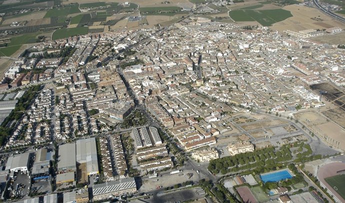 Archivo - Vista aérea de Albolote en el área metropolitana de Granada