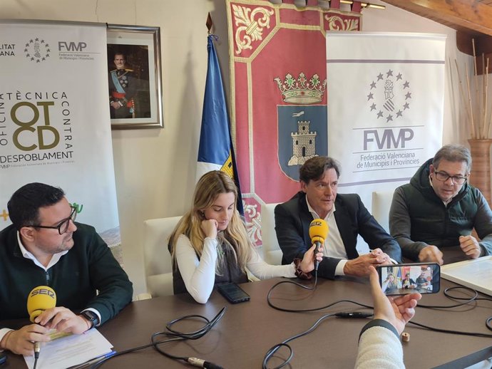 La Generalitat treballa en la preservació de la identitat dels pobles d'interior per a lluitar contra la despoblació