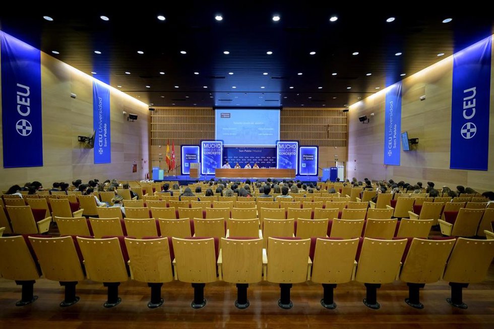 Fundación Princesa de Girona y CEU firman un acuerdo para impulsar el talento docente joven