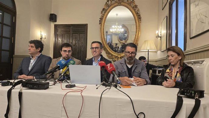 Miembros de AvvaPro en Córdoba.