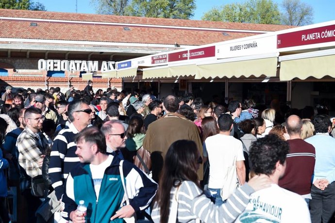 Archivo - Cerca de un millón de euros en ventas y más de 75.000 asistentes, en la I Feria del Cómic de Madrid