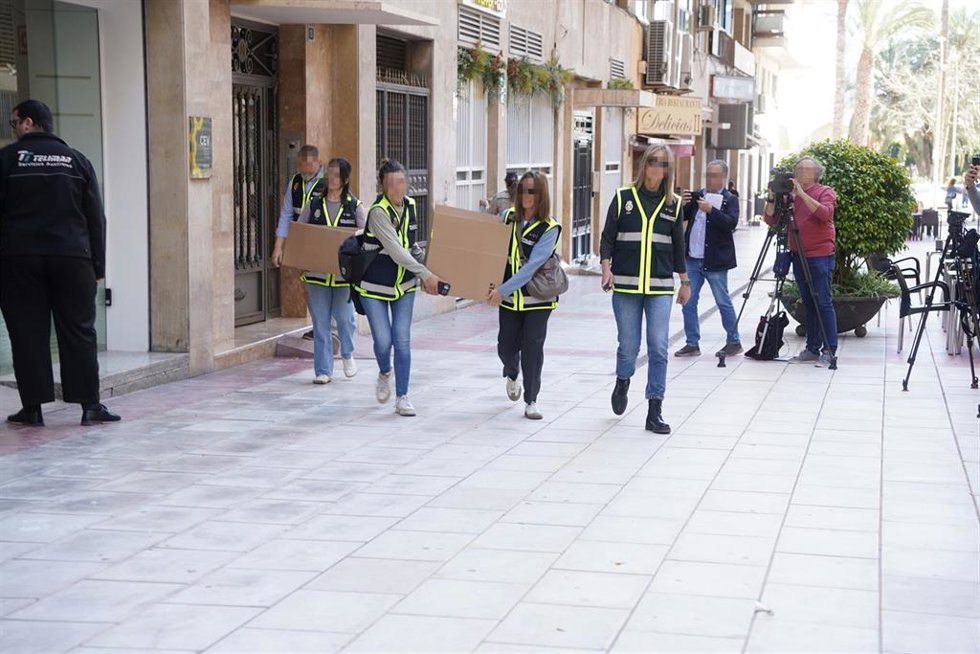 Registros de la Policía Nacional en instalaciones de Facpyme el pasado 13 de marzo