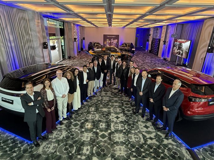 Acto de Ebro para presentar su entrada en Portugal