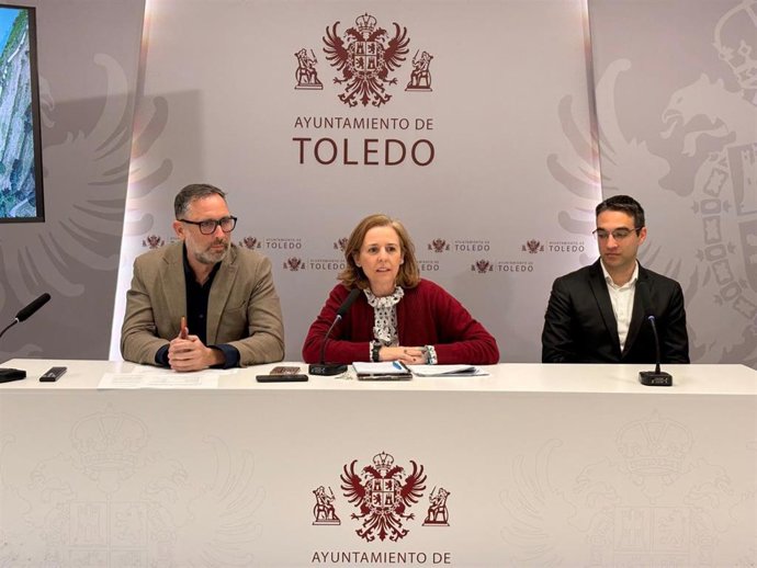 Presentación del refuerzo del servicio de limpieza en Toledo con motivo de la Semana Santa.