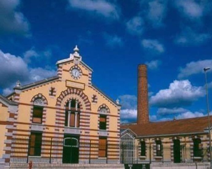 Centro de empresas La Curtidora.