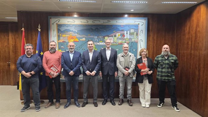 Reunión de Puertos del Estado con los sindicatos