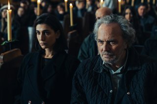 Archivo - LOS CREYENTES. Stéphanie Magnin as Ruth, Jose Coronado as Martín in LOS CREYENTES. Cr. Matias Uris/Netflix  2025