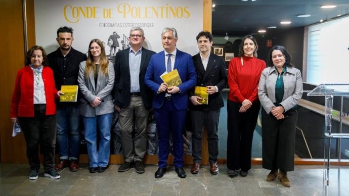 Una exposición recupera la España de principios del siglo XX, gracias al legado estereoscópico del Conde de Polentinos