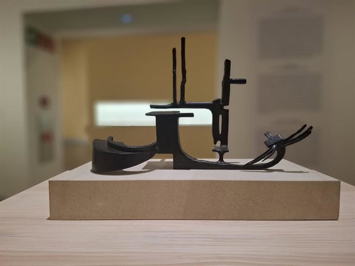 El Institut Valencià d'Art Modern (IVAM) propone una "innovadora" e inédita revisión de sus fondos de Julio González (Barcelona, 1876-Arcueil, 1942) con una exposición que "pone en el centro del relato" el protagonismo de las mujeres que lo rodearon.