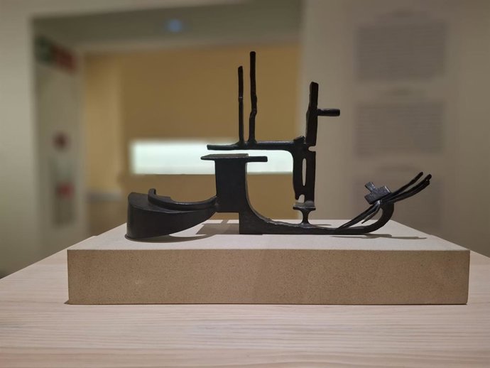 El Institut Valencià d'Art Modern (IVAM) propone una "innovadora" e inédita revisión de sus fondos de Julio González (Barcelona, 1876-Arcueil, 1942) con una exposición que "pone en el centro del relato" el protagonismo de las mujeres que lo rodearon.