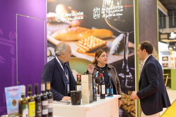 Íscar, durante su visita a la Alimentaria Barcelona.
