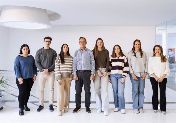 El equipo del CIC liderado por Isidro Sánchez.