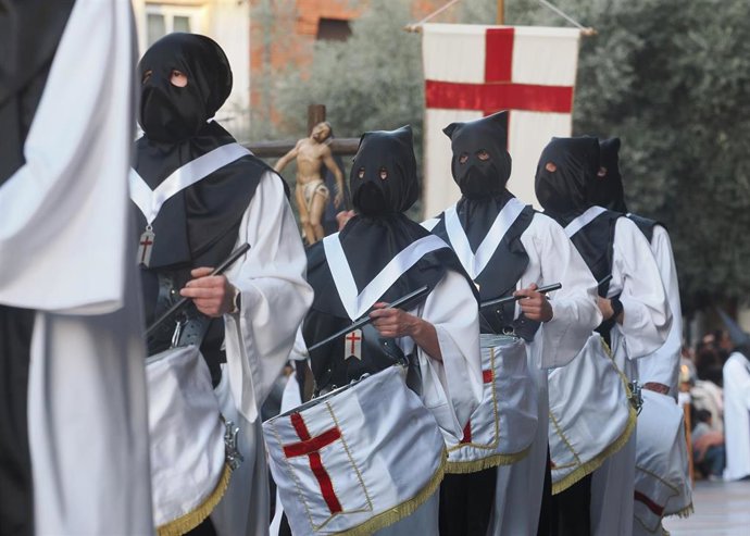 Archivo - Tamborileros la procesión General de la Sagrada Pasión del Redentor de Valladolid.