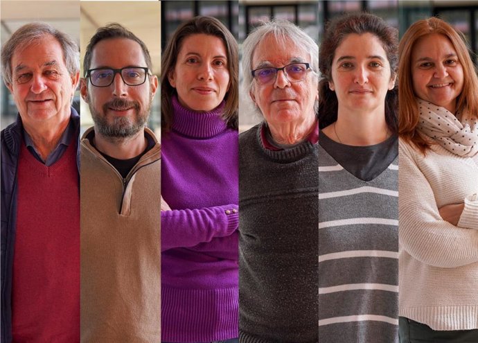 Pie de foto: (De izquierda a derecha). Enrique Víctor García-España Monsonís, Mario Alfonso Inclán Nafría, Begoña Verdejo Viu, Antonio García-España, Mari Paz Clares García y Estefania Delgado Pinar.