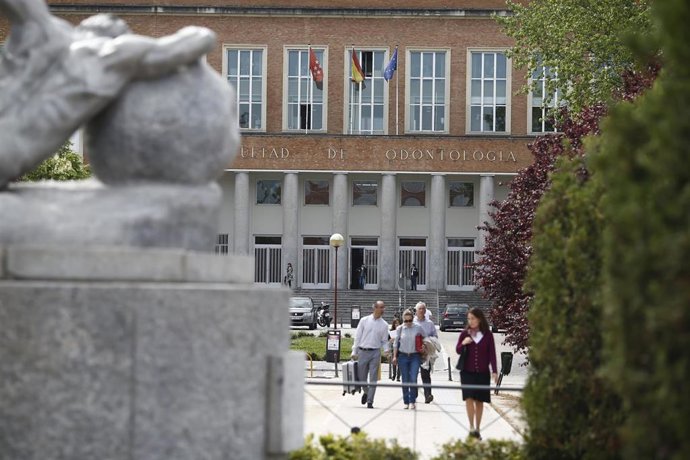 Archivo - Facultad de Odontología de la Universidad Complutense