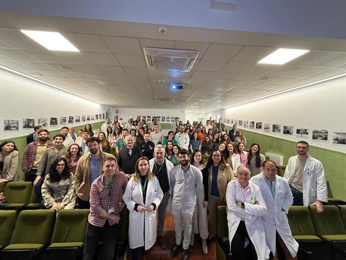 Jornada de puertas abiertas para especialistas residentes.