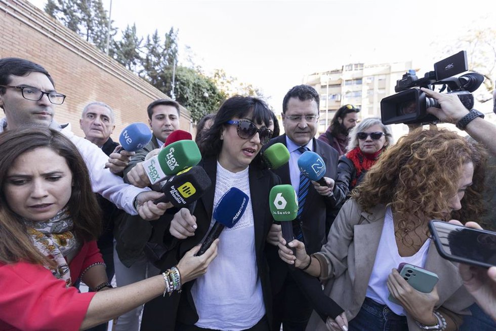 Archivo - Juana Rivas a su llegada a los juzgados de Granada el pasado 30 de octubre de 2025. Archivo.