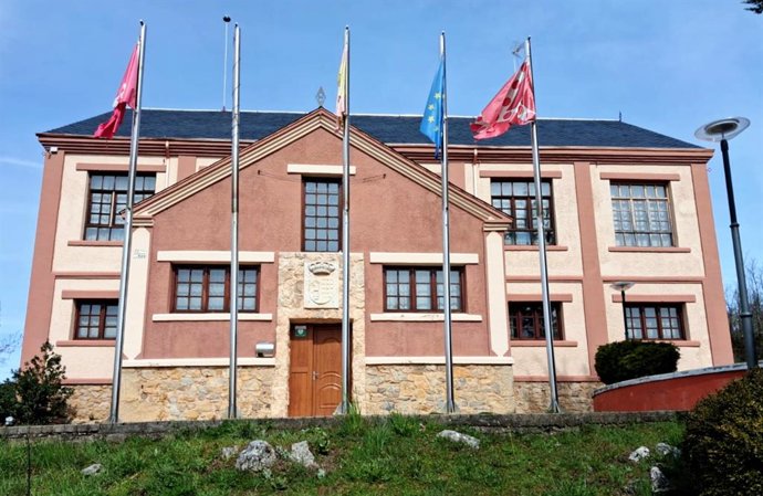 Ayuntamiento de La Ercina (Leóbn), que ha aprobado la moción por la autonomía de la Región Leonesa.