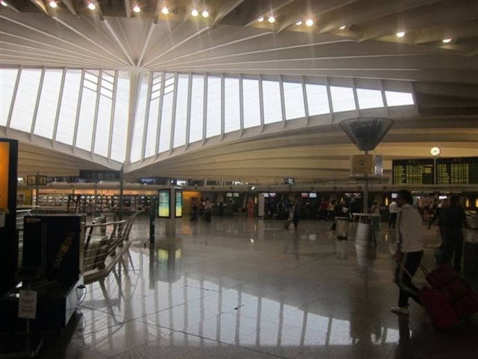 Archivo - AEROPUERTO DE LOIU