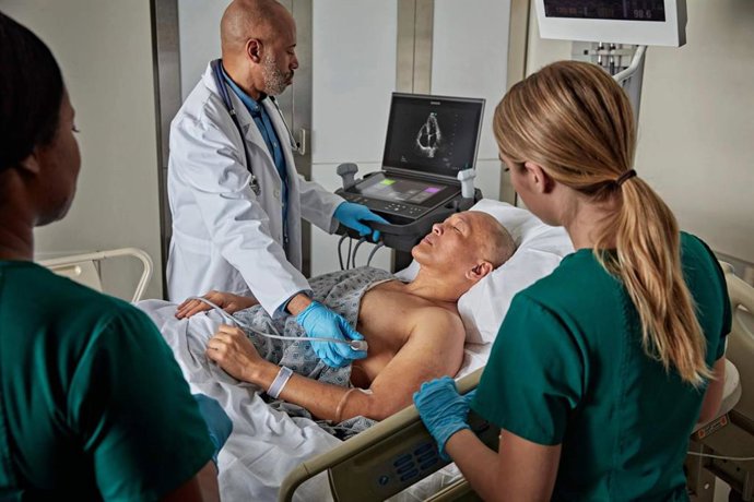 Por qué la ecografía en el punto de atención está transformando la práctica médica actual