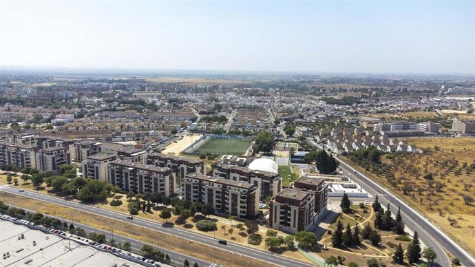 Archivo - Imagen aérea del municipio de Mairena del Aljarafe, como imagen de recurso.