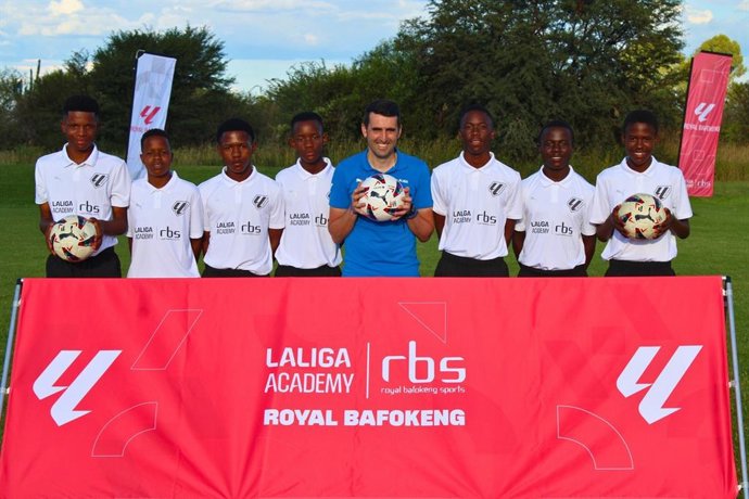LaLiga y Royal Bafokeng Nation inauguran una academia de fútbol base de élite en Sudáfrica.