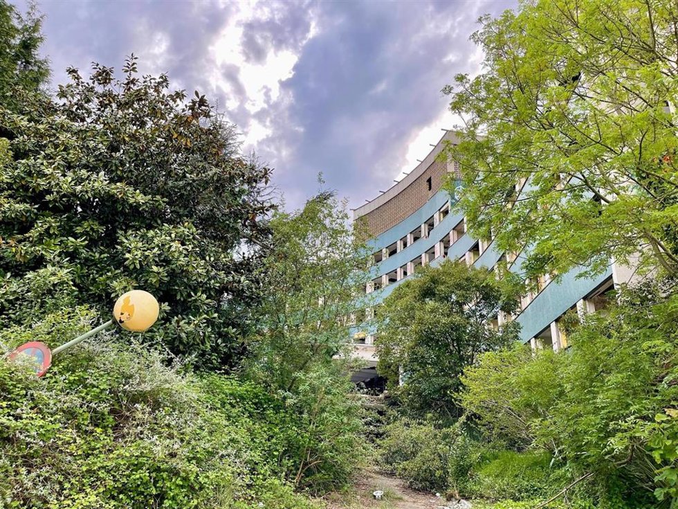 Archivo - Edificio de Maternidad, en el entorno del viejo HUCA.