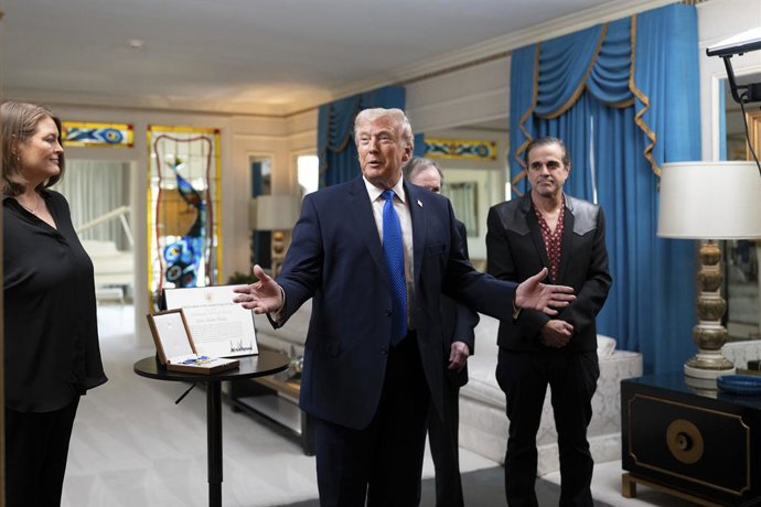 25 de março de 2026, Memphis, Tennessee, Estados Unidos da América: O presidente dos EUA, Donald Trump, faz comentários durante uma visita à propriedade Graceland, antiga residência da lenda da música Elvis Presley, em 23 de março de 2026, em Memphis, Ten