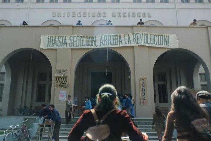 LA CASA DE LOS ESPÍRITUS