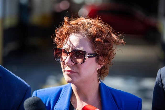 Archivo - La exdiputada brasileña Carla Zambelli.