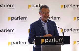 Archivo - El consejero delegado de Parlem, Ernest Pérez-Mas, durante el 'toque de campana' de la operadora catalana antes de empezar a cotizar en el BME Growth.