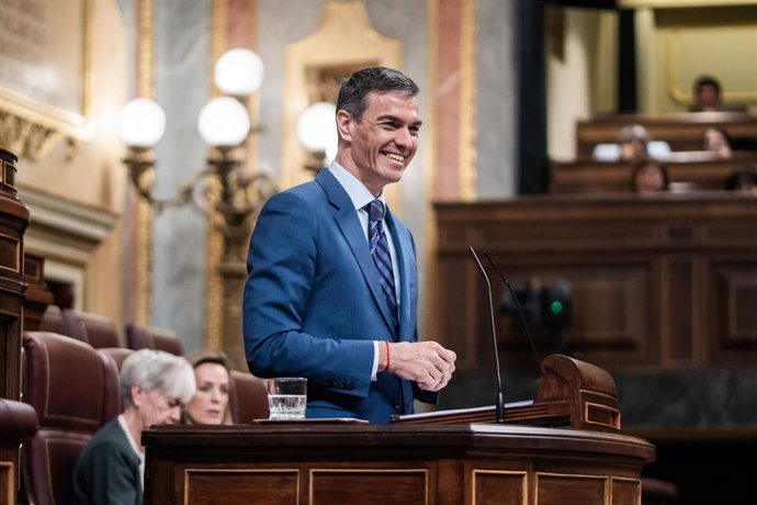 El presidente del Gobierno,  Pedro Sánchez, durante una sesión de control al Gobierno, en el Congreso, a 25 de marzo de 2026, en Madrid (España). 