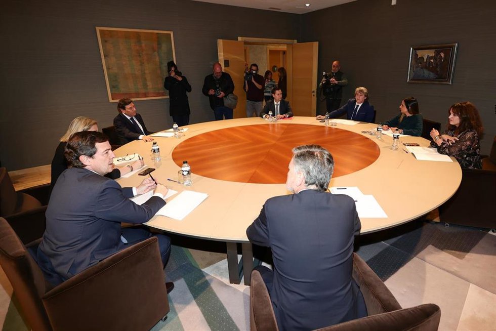 El Presidente Del PP Se Castilla Y León, Alfonso Fernández Mañueco, Se Reúne Con Representantes Del PSOE. EP/ Claudia Alba