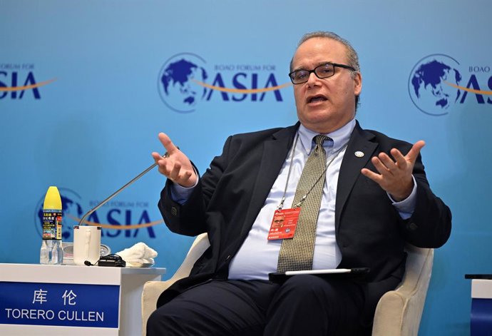 BOAO, 26 de março de 2026  -- Maximo Torero Cullen, economista-chefe da Organização das Nações Unidas para a Alimentação e a Agricultura, participa de um painel de discussão com o tema “Acelerando as transições verdes: caminhos e ações” durante o Fórum de