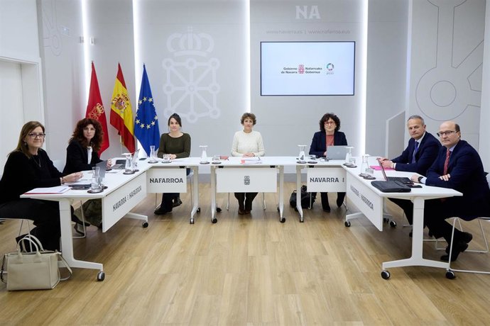Chivite defiende que la regularización de personas inmigrantes supone "una oportunidad para toda la sociedad" La presidenta de Navarra, María Chivite, se reúne con representantes del Gobierno y de la CEN para analizar la regularización de inmigrantes.