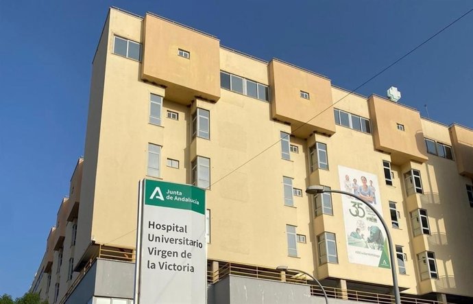 Archivo - Imagen de archivo del edificio del Hospital Clínico Universitario Virgen de la Victoria de Málaga.