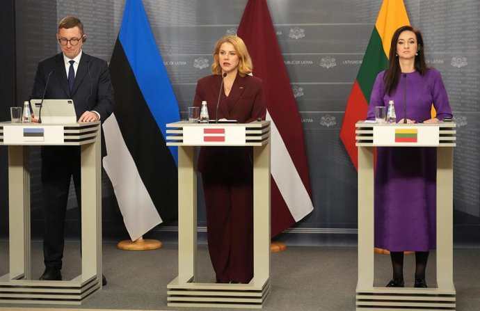 Archivo - Los líderes de Estonia, Letonia y Lituania en una reunión del Consejo Báltico en Riga.