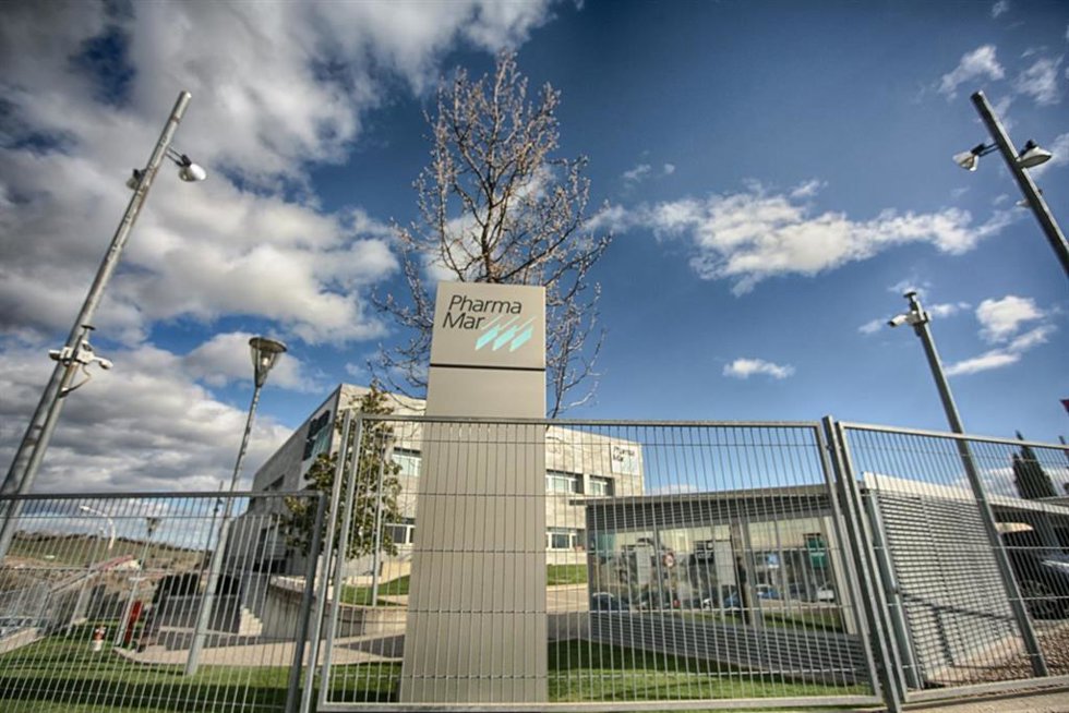 Archivo - Entrada a la sede de PharmaMar.