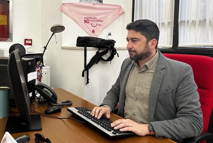 El concejal de Izquieda Unida en el Ayuntamiento de Sevilla, Ismael Sánchez.