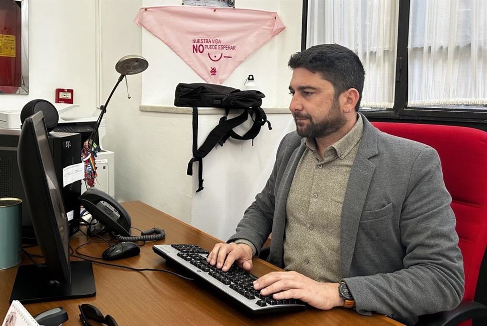 El concejal de Izquieda Unida en el Ayuntamiento de Sevilla, Ismael Sánchez.