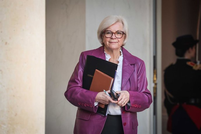 March 4, 2026, Paris, France, FRANCE: Paris, France le 04 mars 2026 - Sortie du conseil des ministres au palais de l Elysee - Exit of the Council of Ministers at the Elysee Palace.Ici Mme Catherine VAUTRIN, ministre des Armees et des Anciens combattants