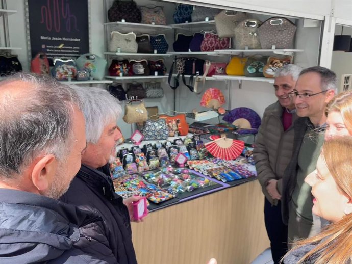 Inauguración de la feria de Artesanía.