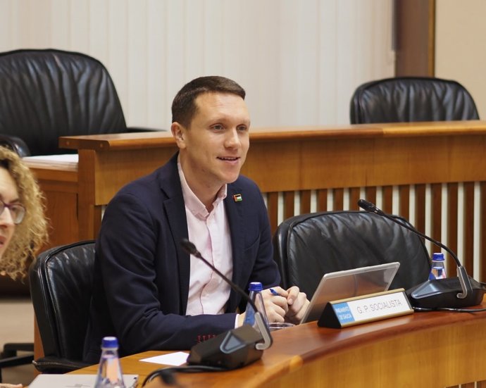 Archivo - El diputado Aitor Bouza