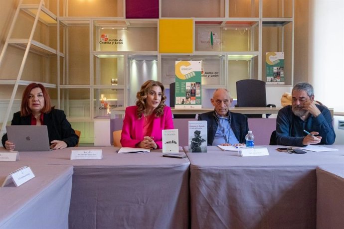 Un momento del anuncio de los premiados a la Crítica de Castilla y León.