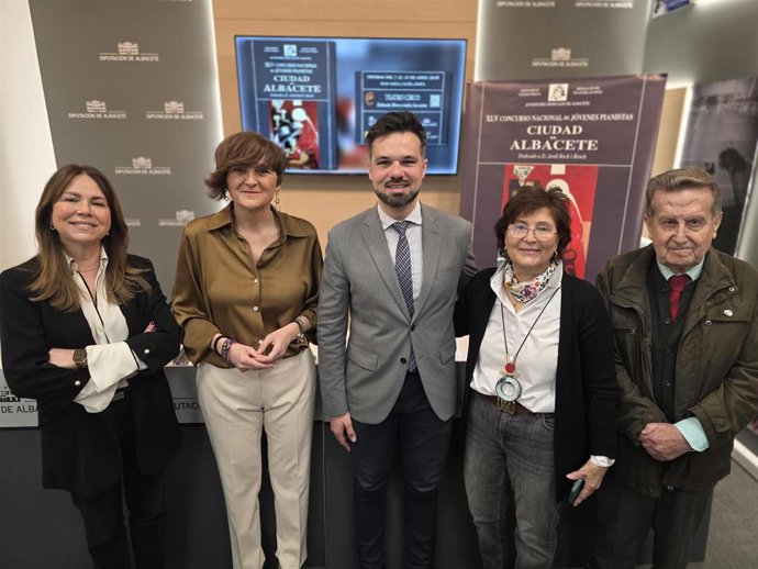 Presentación de la 45ª edición del Concurso Nacional de Jóvenes Pianistas 'Ciudad de Albacete.