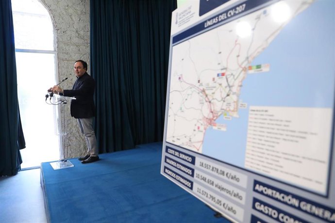 Presentación del futuro servicio de transporte en autobús Transporte Alicante Metropolitano (TAM) de l’Alacantí