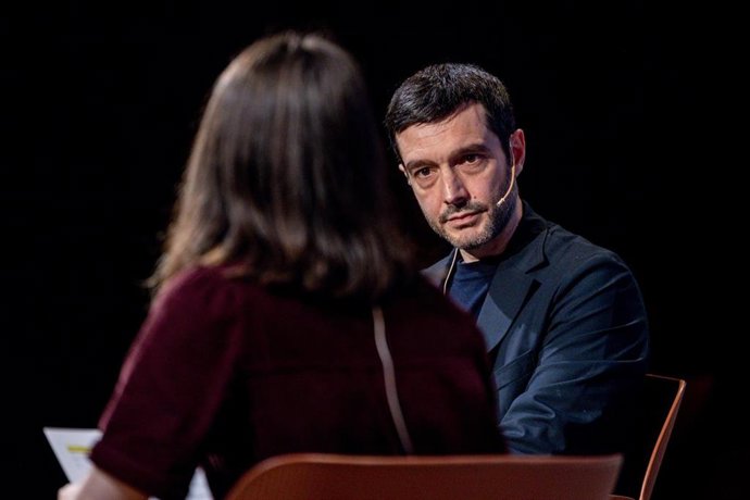 El ministro de Derechos Sociales, Consumo y Agenda 2030, Pablo Bustinduy, durante la tercera jornada del VI Foro Económico organizado por elDiario.es, en el Colegio de Arquitectos de Madrid, a 27 de marzo de 2026, en Madrid (España). 